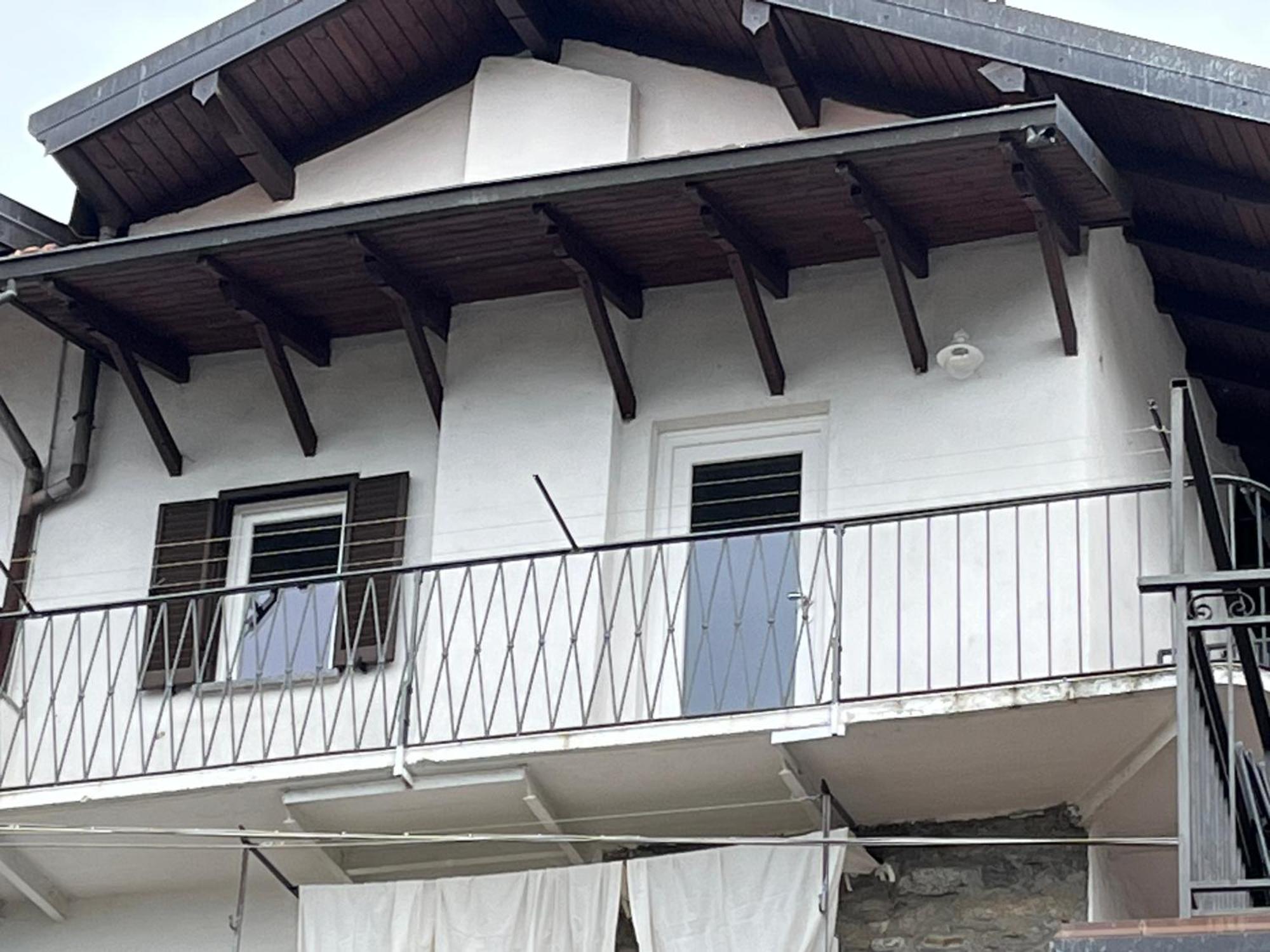 ורבאניה Overlooking Lago Maggiore מראה חיצוני תמונה